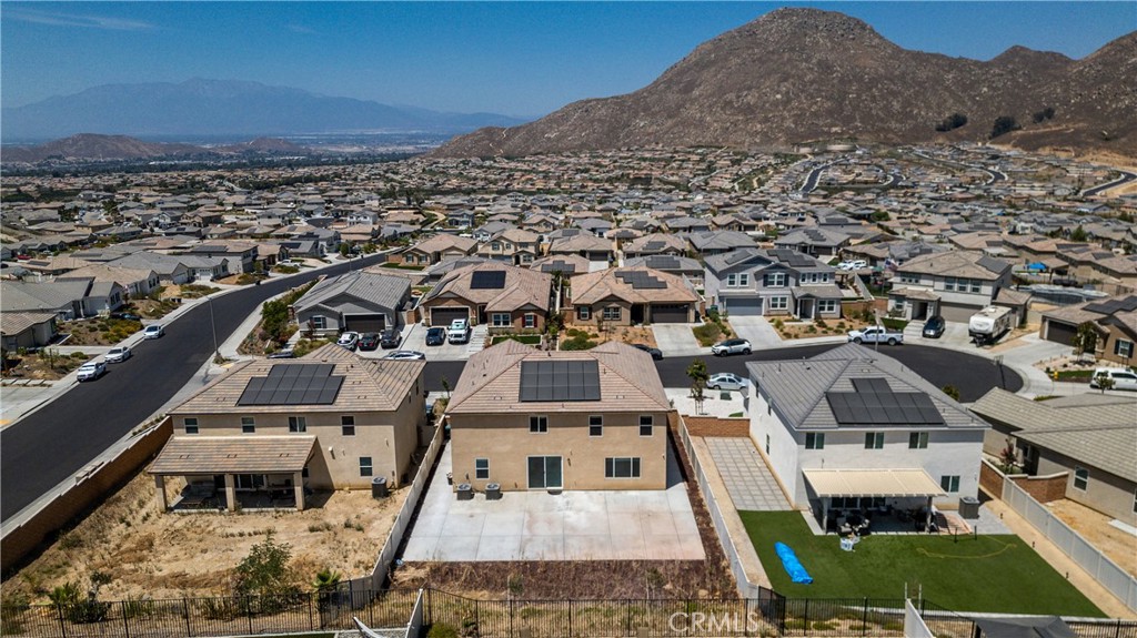 MLS #OC25199519 image #28