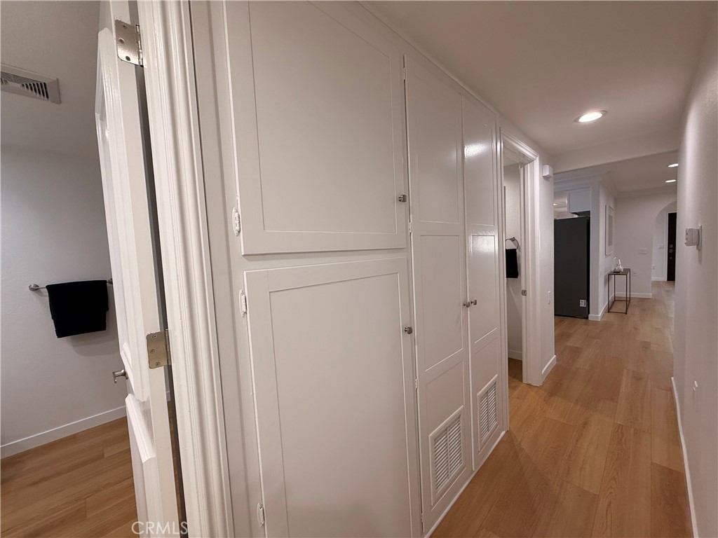 MLS #OC25270381 image #19