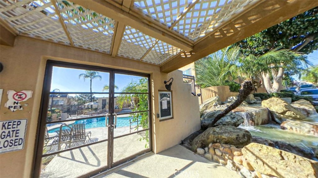 MLS #OC25246415 image #16