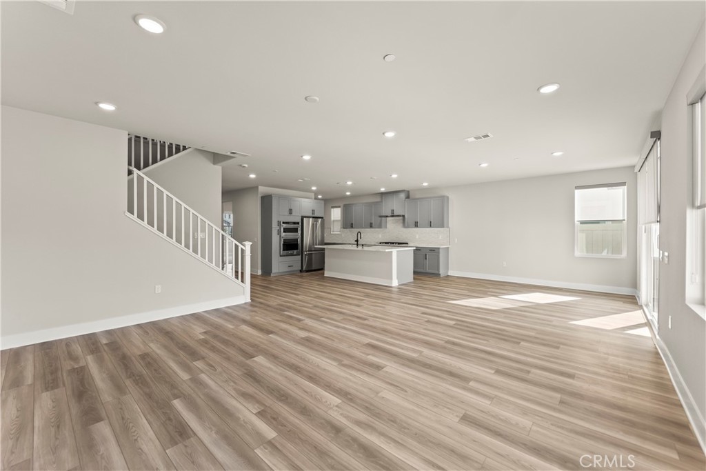 MLS #OC25270448 image #10