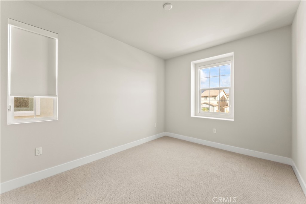 MLS #OC25270448 image #21