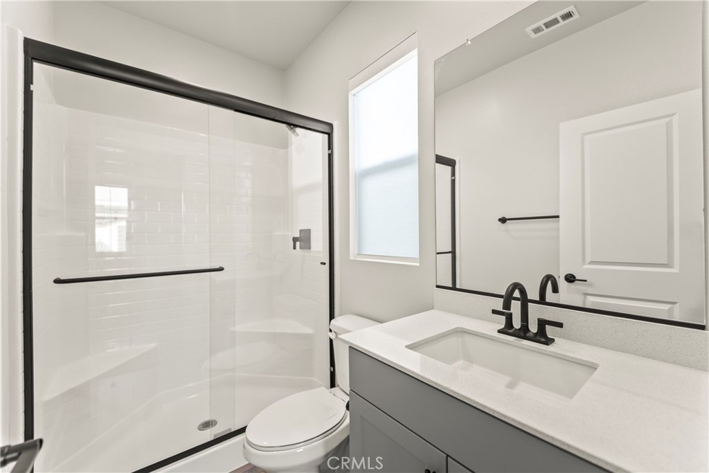 MLS #OC25270448 image #23