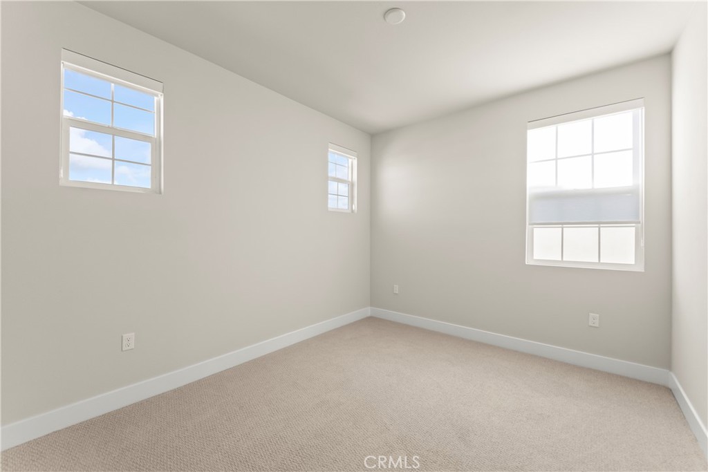 MLS #OC25270448 image #25