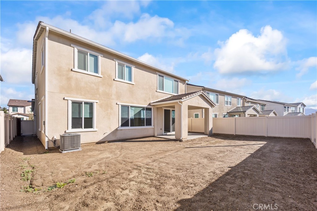 MLS #OC25270448 image #41