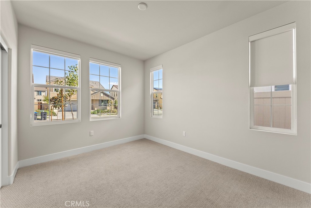 MLS #OC25270448 image #7