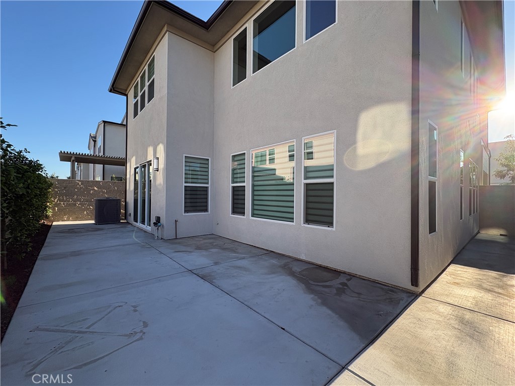 MLS #OC25270452 image #28