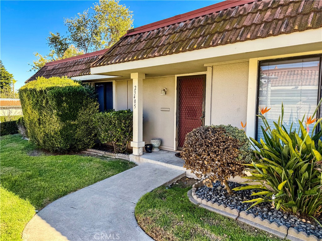 MLS #OC25270467 image #17