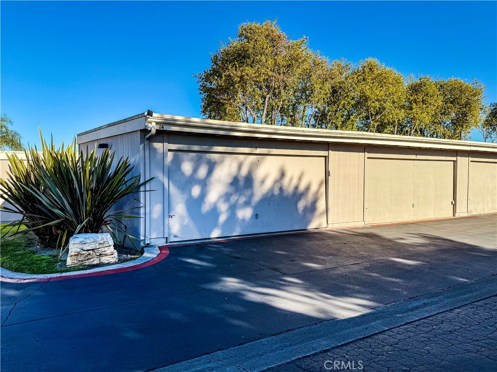 MLS #OC25270467 image #19