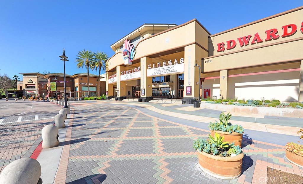 MLS #OC25270467 image #28