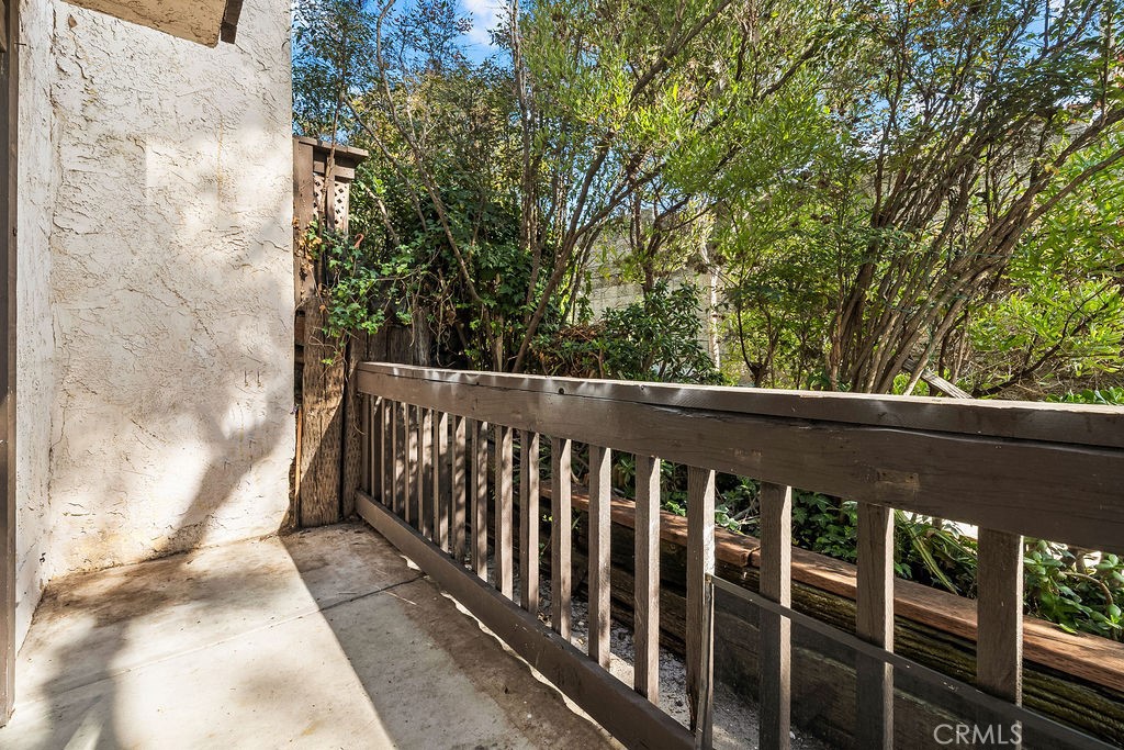 MLS #OC25270474 image #19