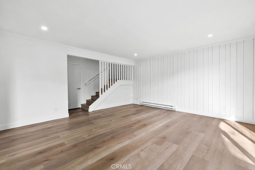 MLS #OC25270474 image #5