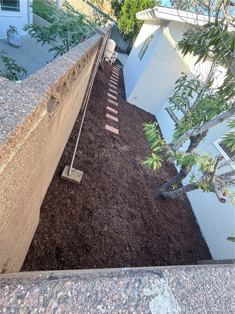 MLS #OC25270486 image #27