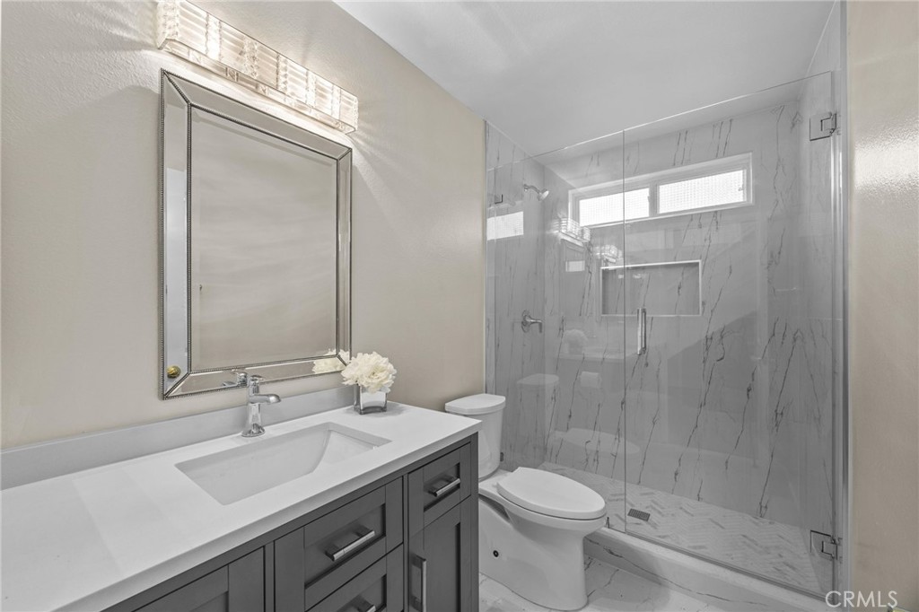 MLS #OC25270546 image #15