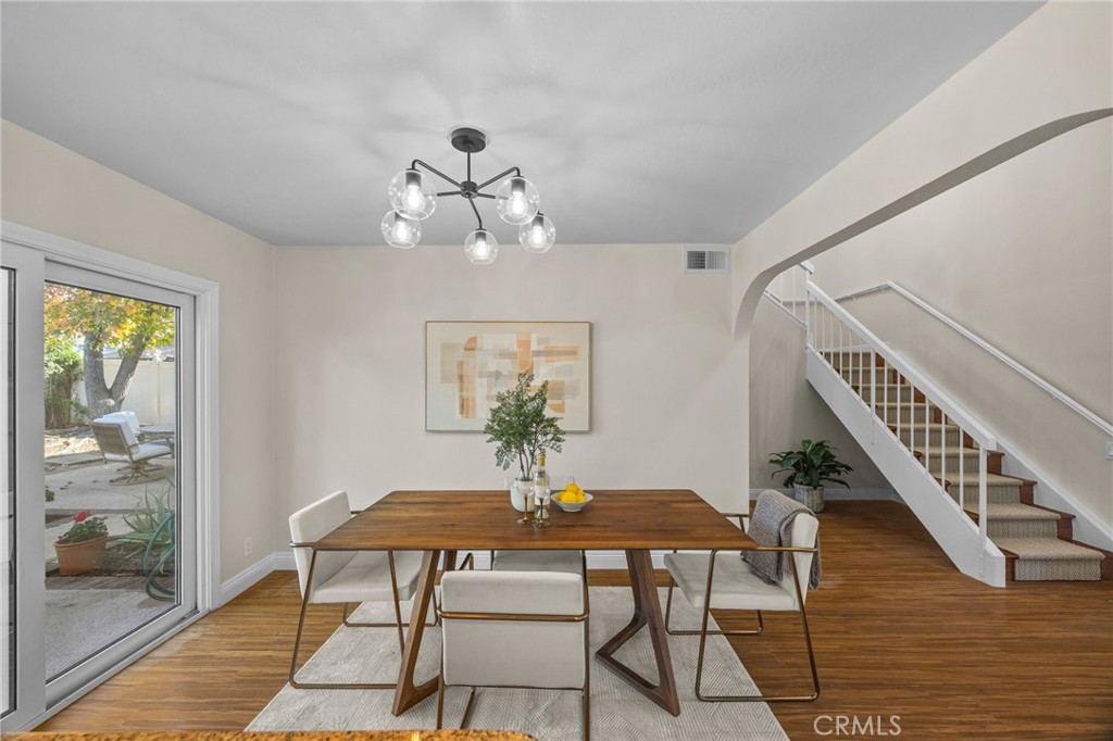 MLS #OC25270546 image #7