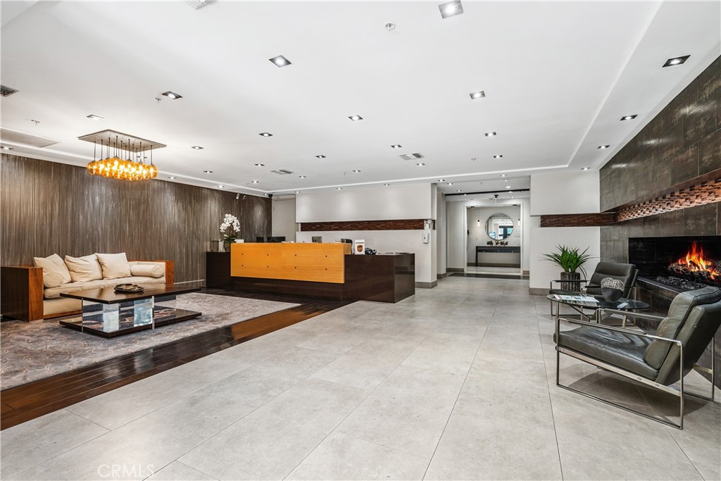 MLS #OC25218862 image #18