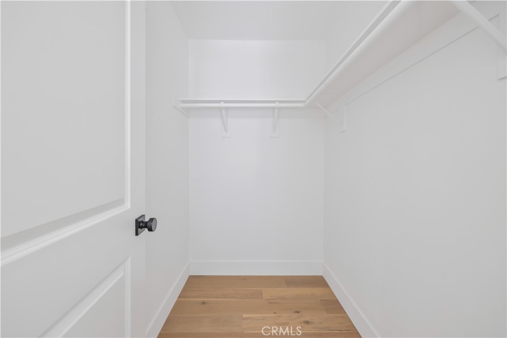 MLS #OC25270680 image #12