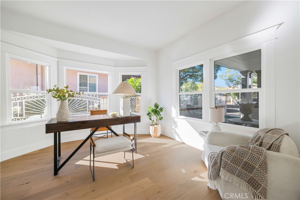 MLS #OC25270680 image #13