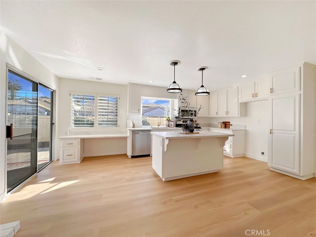 MLS #OC25270743 image #6