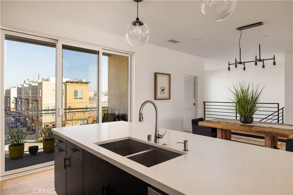 MLS #OC25270752 image #12