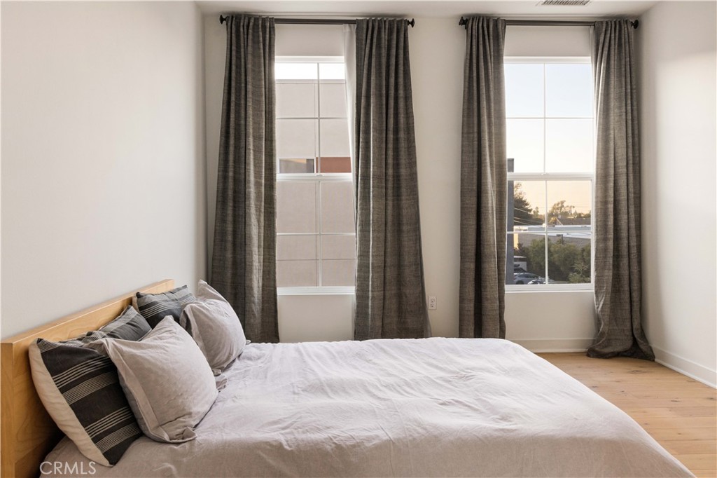 MLS #OC25270752 image #17