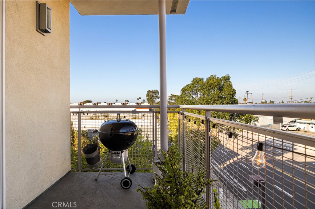 MLS #OC25270752 image #26