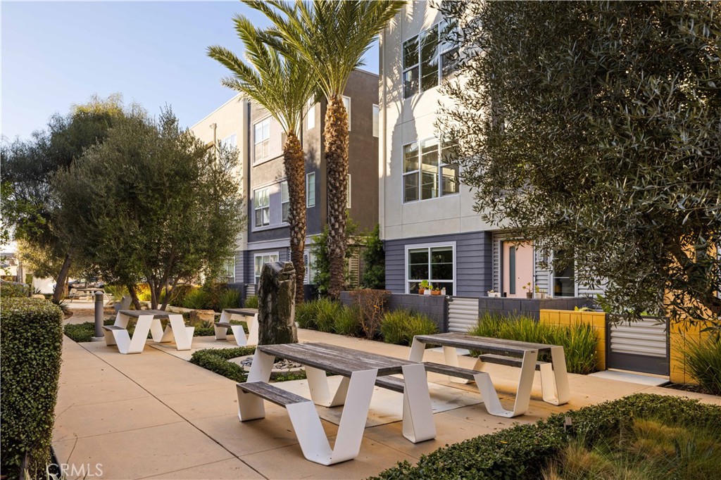 MLS #OC25270752 image #29