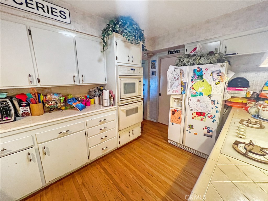 MLS #OC25270776 image #3