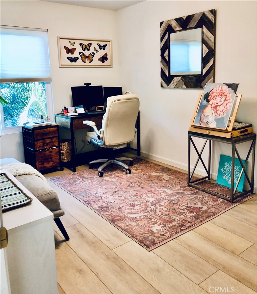 MLS #OC25270902 image #17