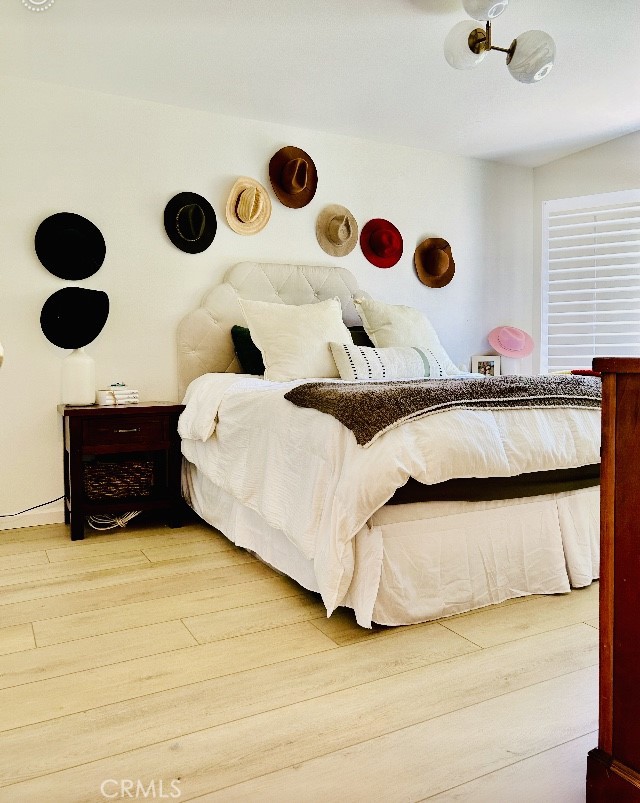 MLS #OC25270902 image #8