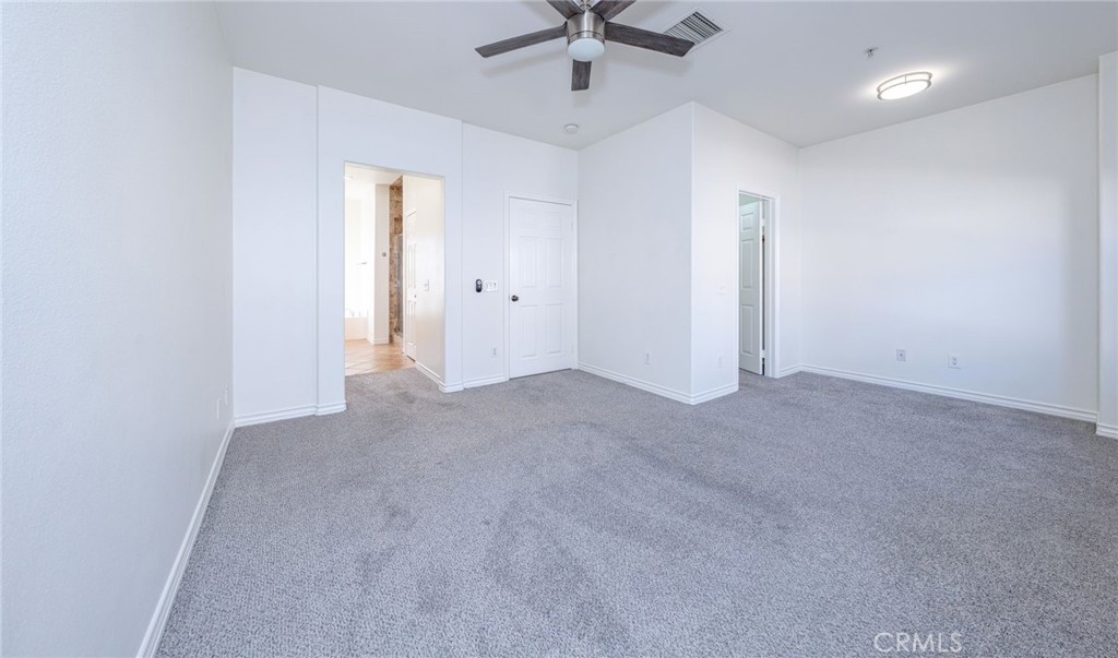 MLS #OC25270915 image #13