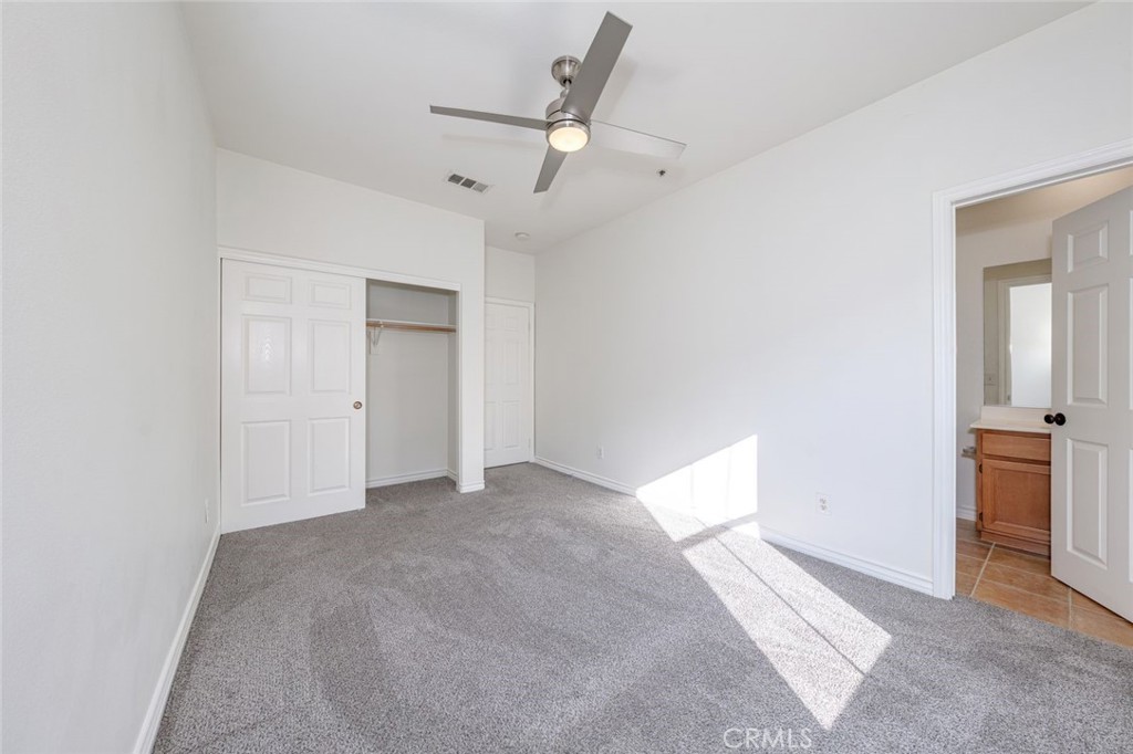 MLS #OC25270915 image #18