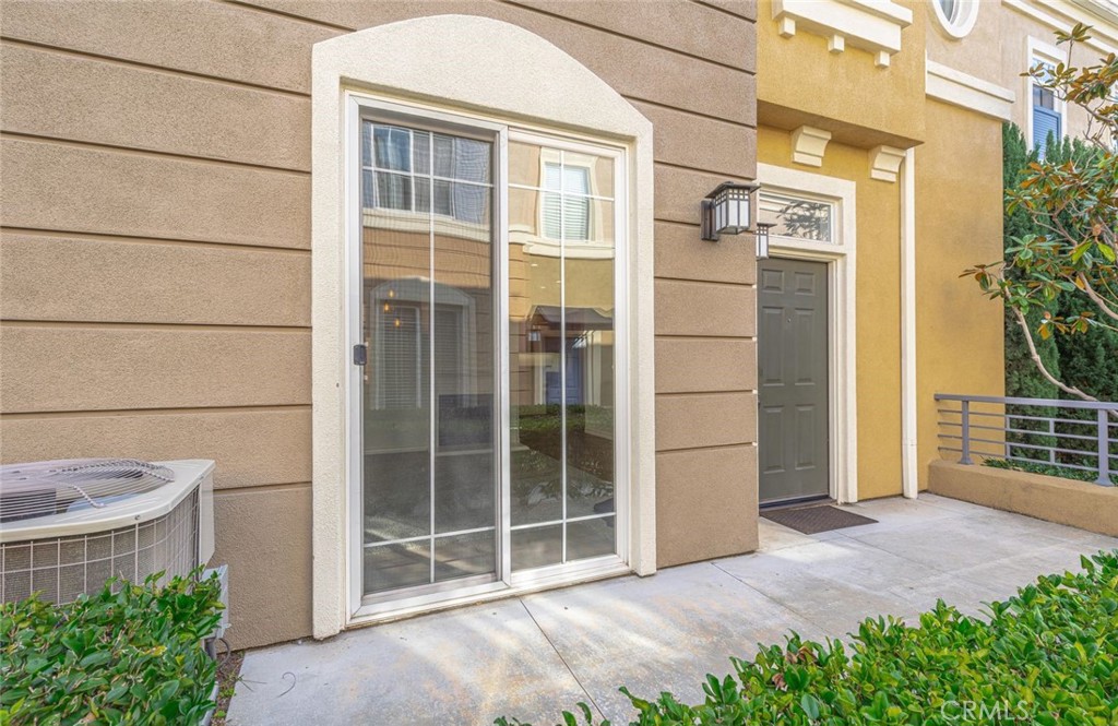 MLS #OC25270915 image #26