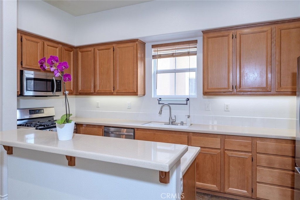 MLS #OC25270915 image #4