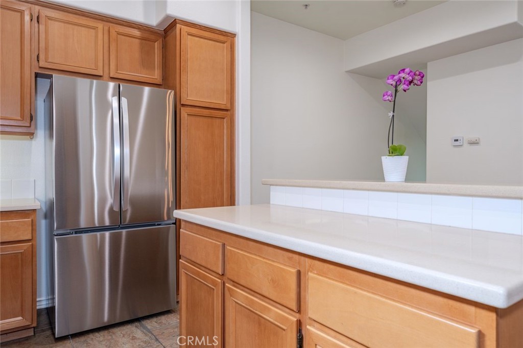 MLS #OC25270915 image #5