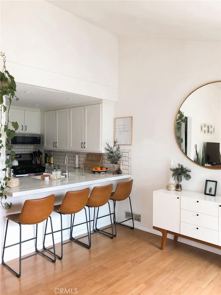 MLS #OC25270924 image #5