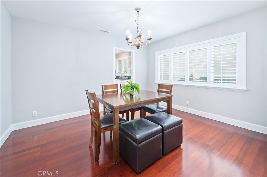 MLS #OC25270937 image #6