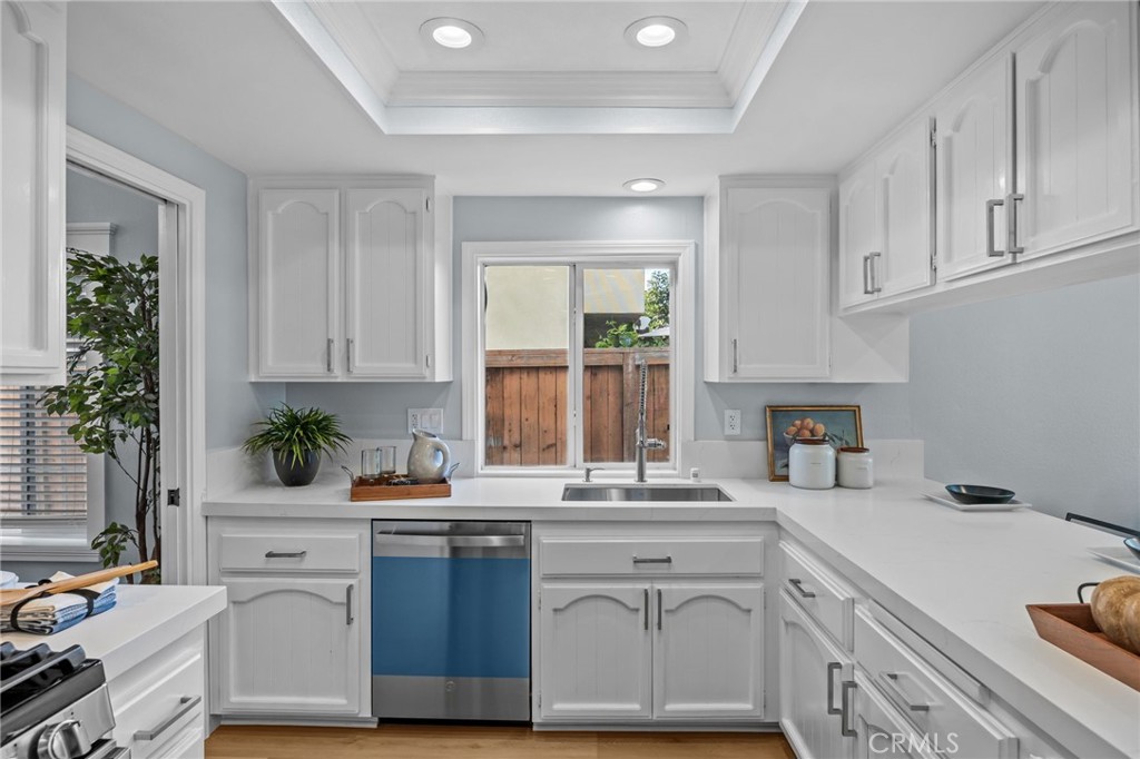 MLS #OC25270979 image #13