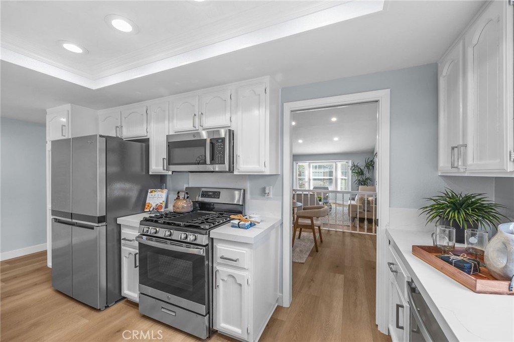 MLS #OC25270979 image #14