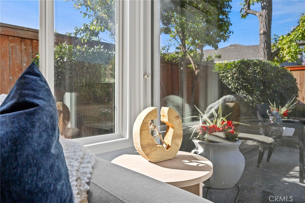 MLS #OC25270979 image #21