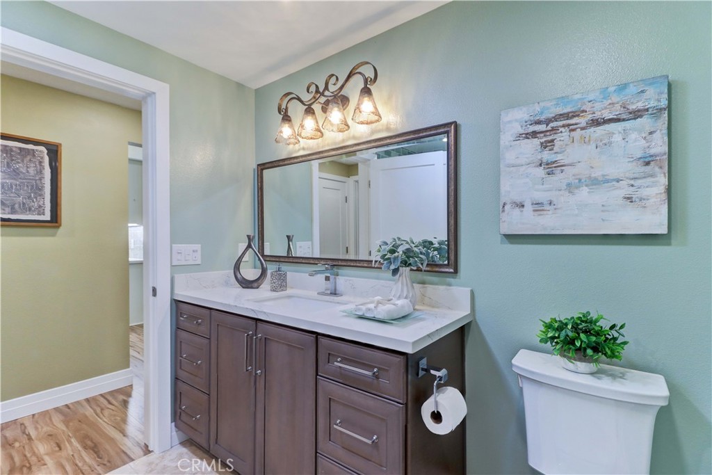 MLS #OC25270991 image #22