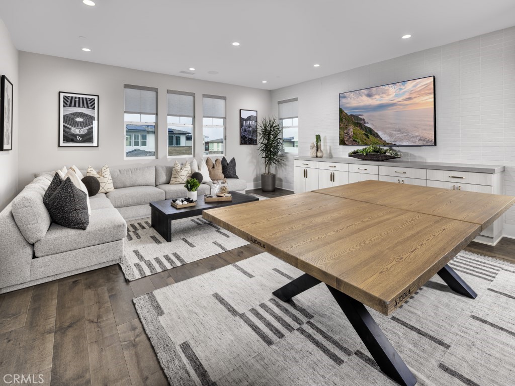 MLS #OC25271002 image #12