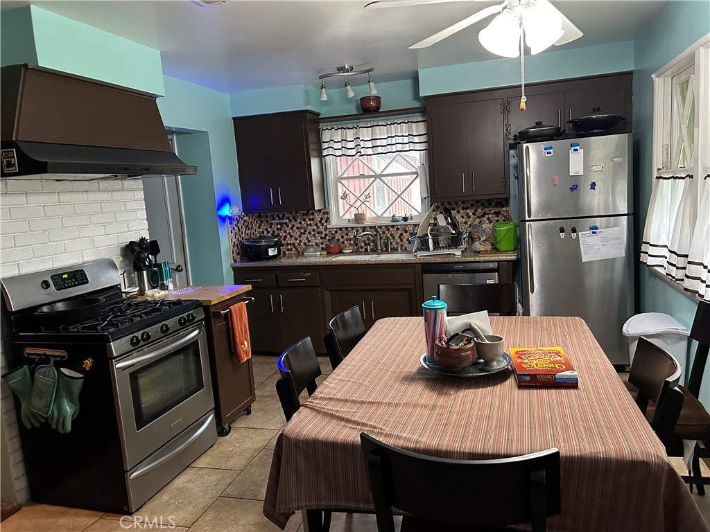 MLS #OC25271005 image #8