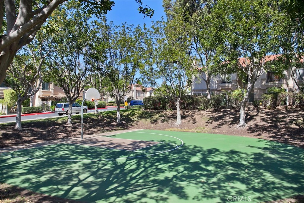 MLS #OC25267820 image #27