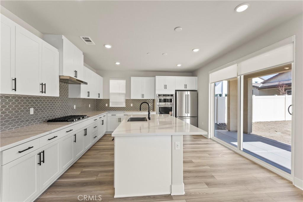 MLS #OC25271013 image #20