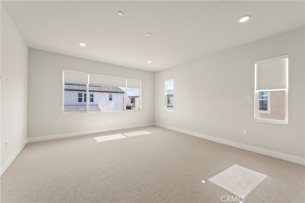 MLS #OC25271013 image #27