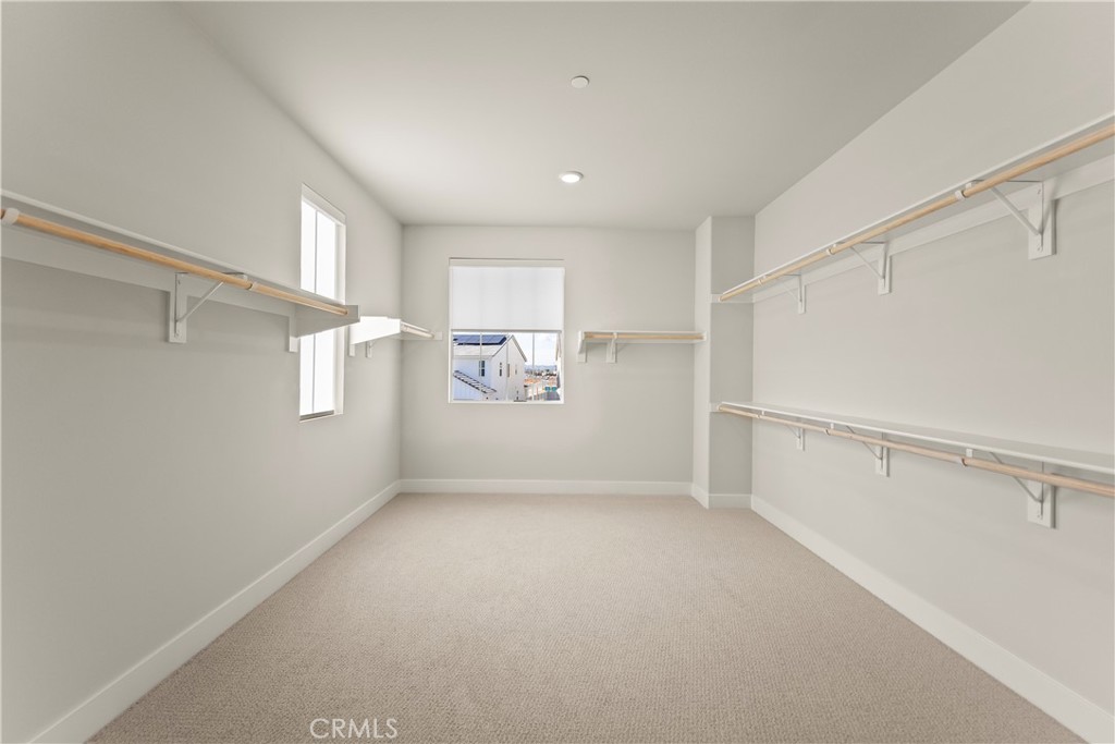 MLS #OC25271013 image #31