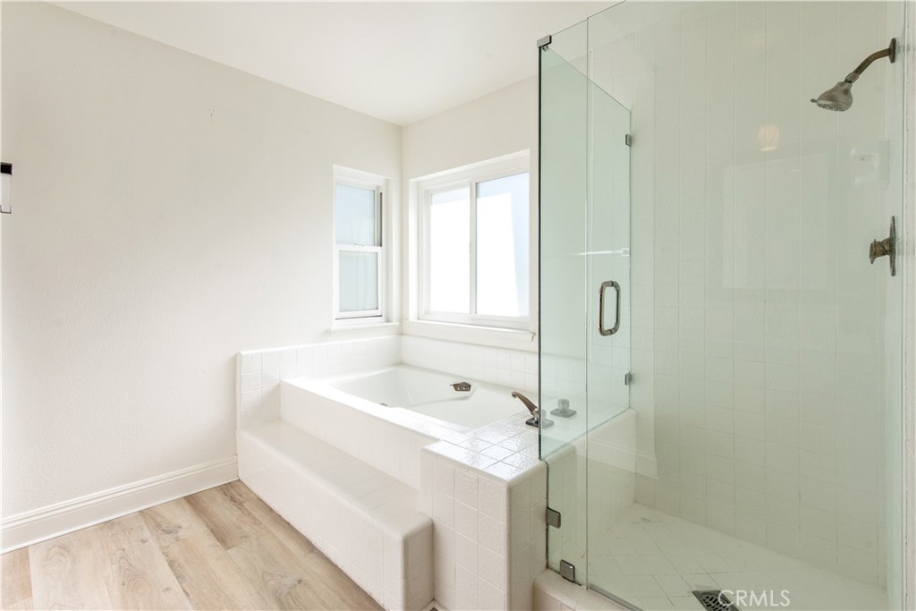 MLS #OC25271021 image #31