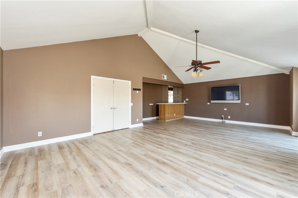 MLS #OC25271021 image #7