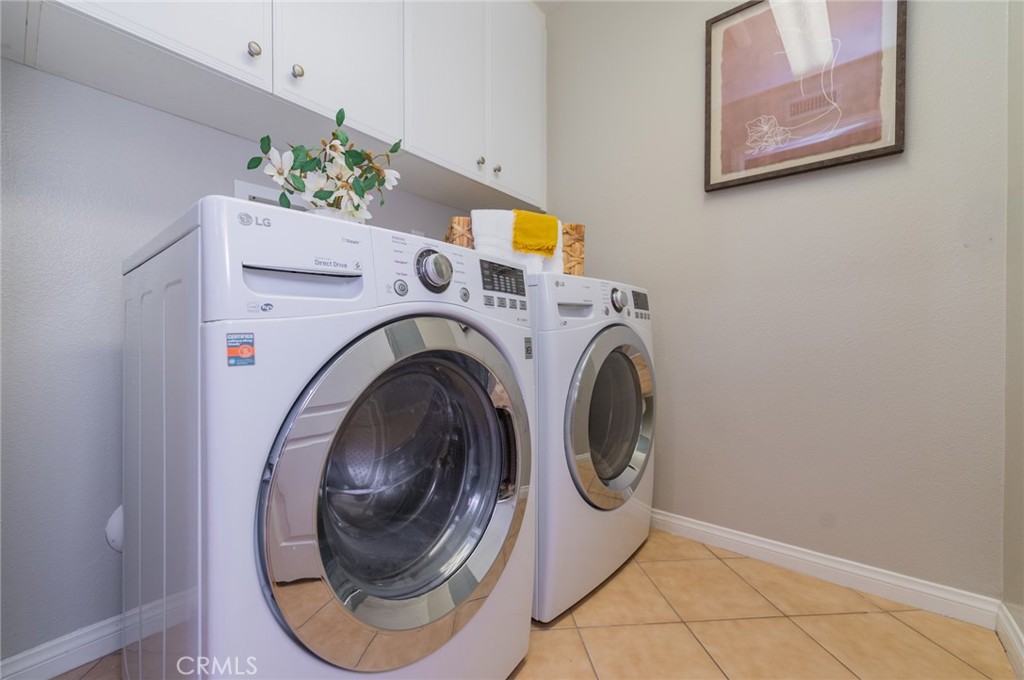 MLS #OC25271026 image #17