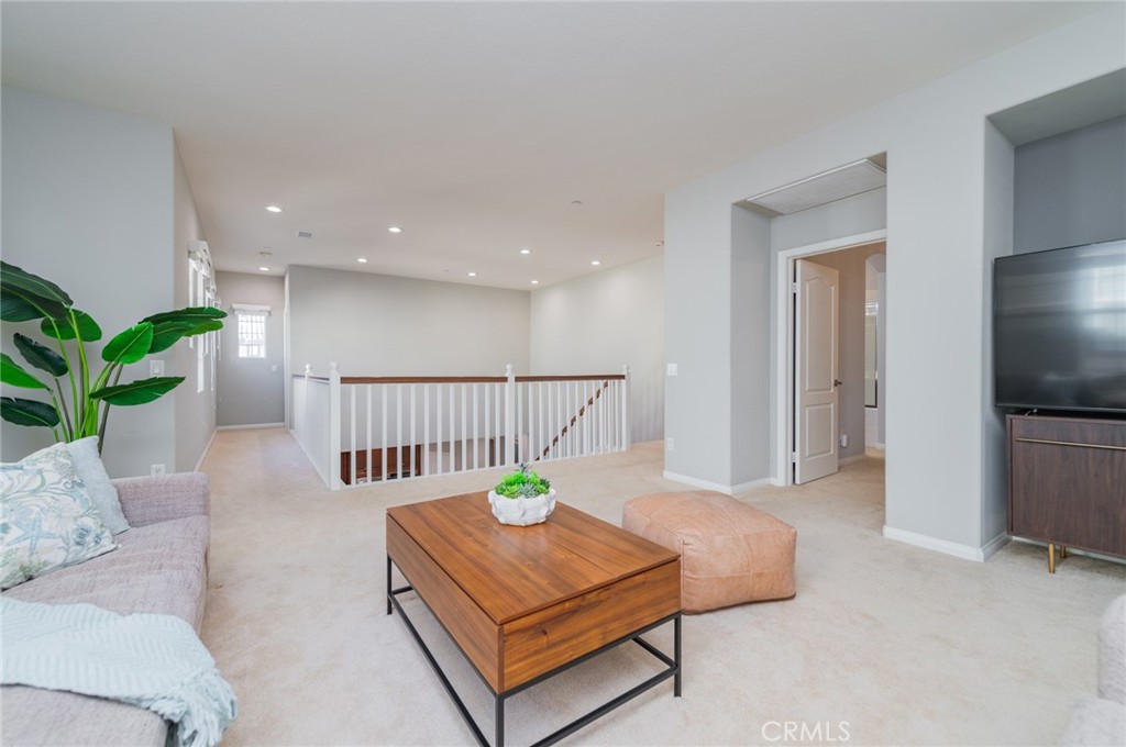 MLS #OC25271026 image #22